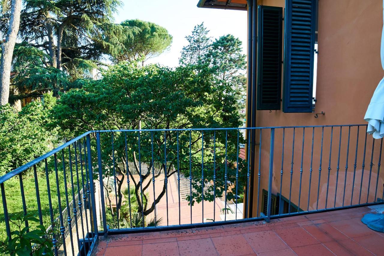 Chic Apt In Villa - Dolcevita Holiday Firenze Eksteriør bilde