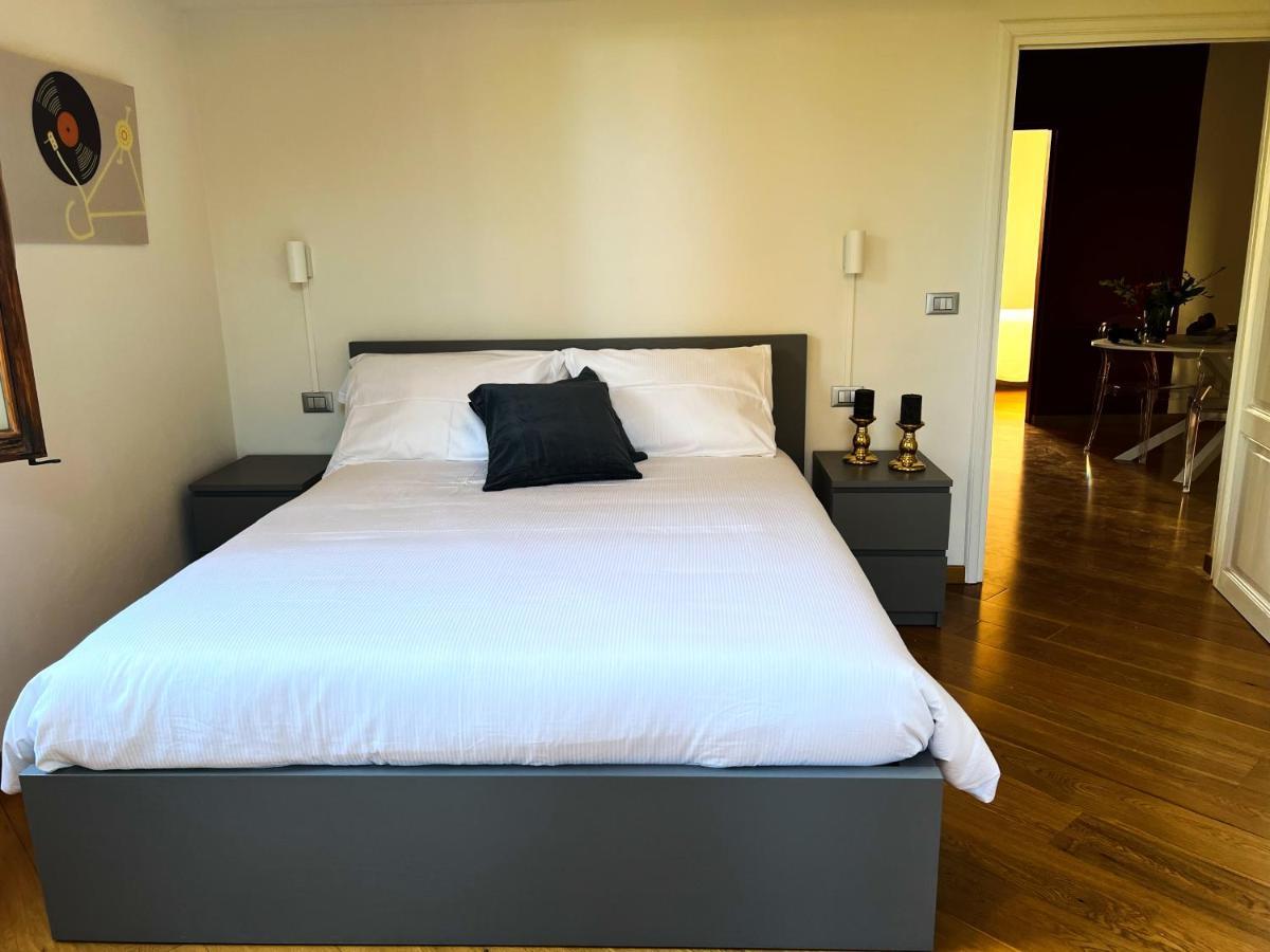 Chic Apt In Villa - Dolcevita Holiday Firenze Eksteriør bilde